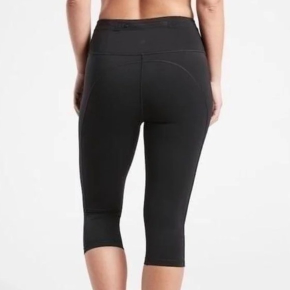 Athleta Accelerate crop leggings black size XS NWT - Picture 2 of 9